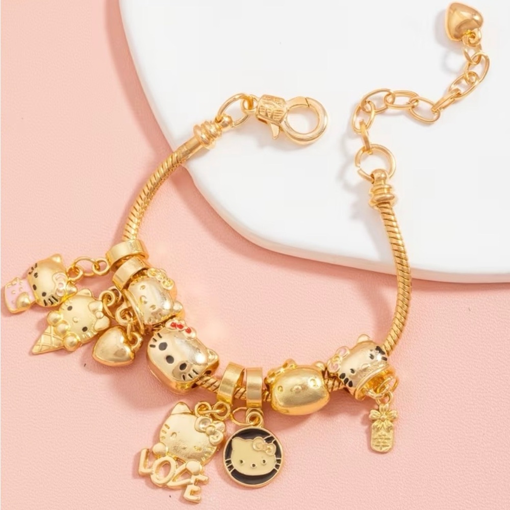 Sanrio Gold Hello Kitty Charm Beaded Bracelet JapaneseAnime Hello Kitty Core Y2K